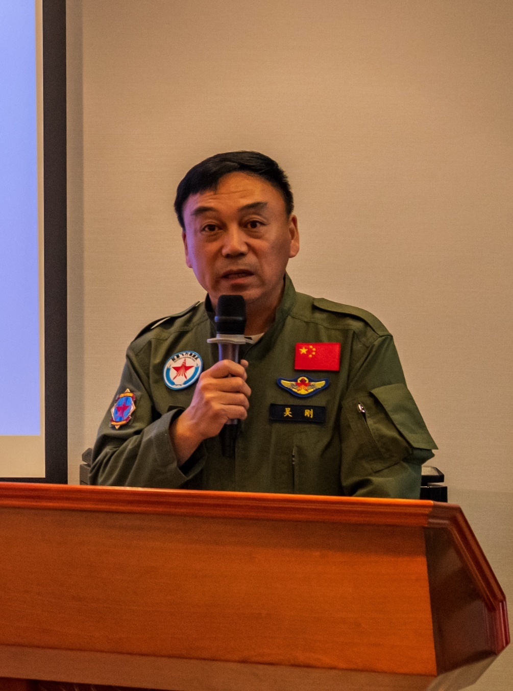 指挥官经典论坛_指挥官论坛_指挥官基地论坛