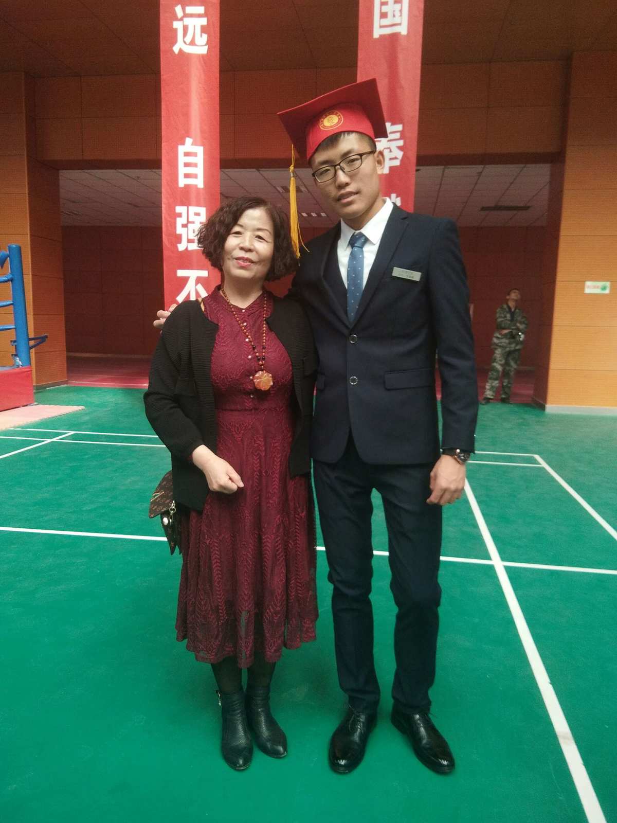 完美国际烛龙赏金前置任务在哪_完美国际成人礼前置任务去哪接_剑灵分裂迷宫前置任务哪里接