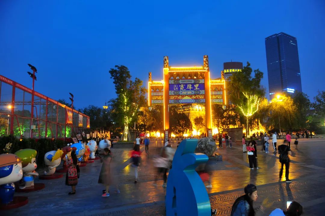 夜色酒吧济南_夜色网济南_济南夜色ktv