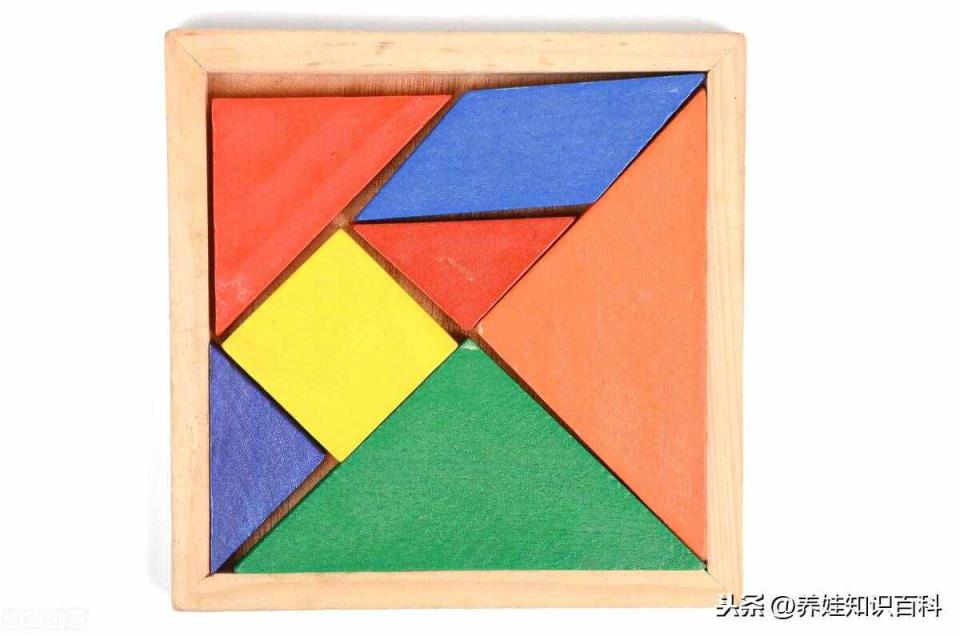 七巧板 正方形_方形七巧板拼图_方形七巧板拼图图案