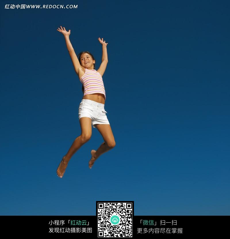 cf双飞怎么飞_cf双飞教程_死飞双飞是什么意思
