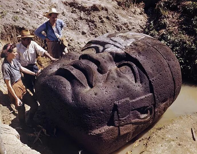 崩溃大陆石头巨人_崩溃大陆巨大化石头骨在哪捡_崩溃大陆巨大头骨化石怎么获得