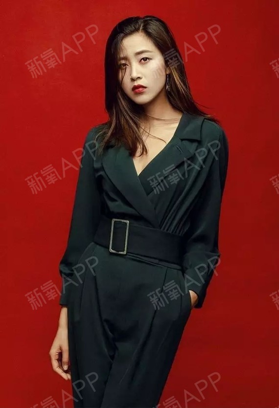 美女漏乳_美女漏乳_美女漏乳