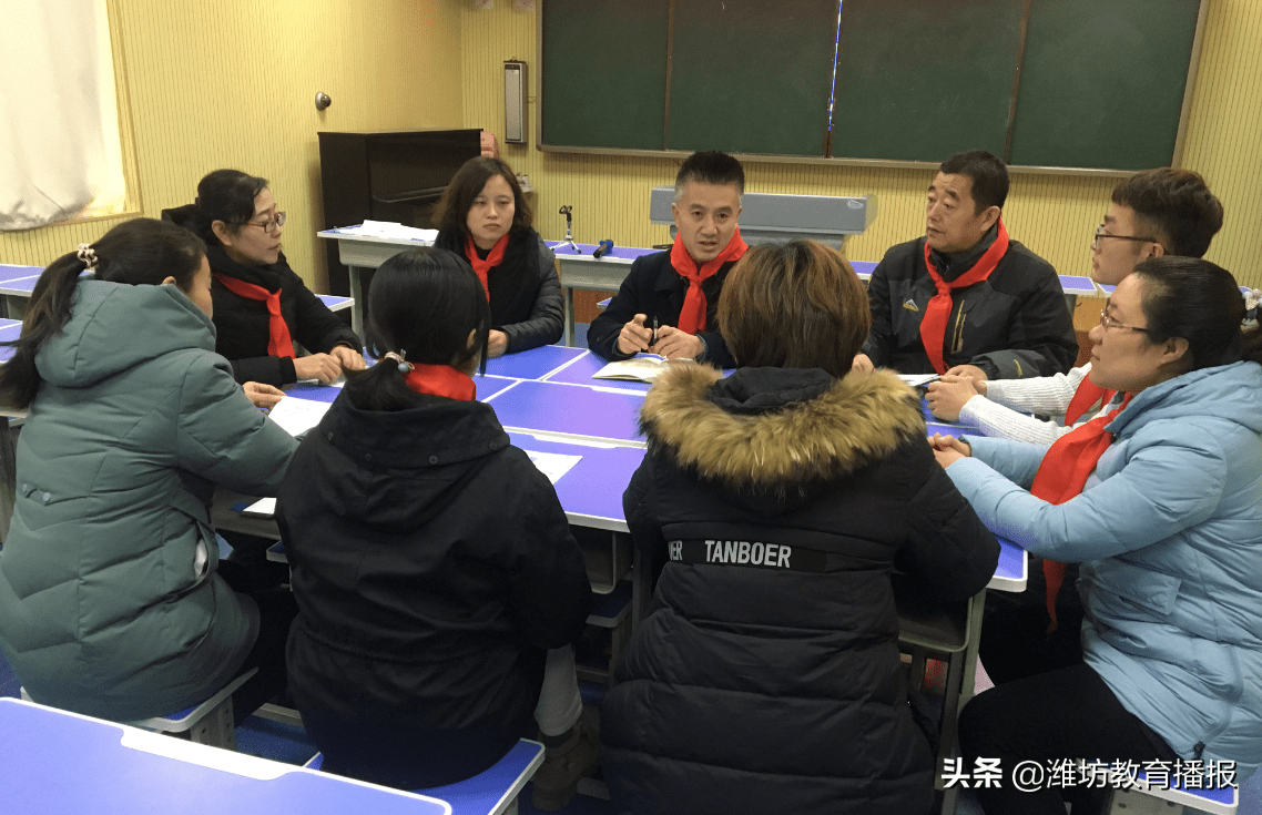 俩人互动玩手机游戏用什么游戏_俩人互动玩手机游戏用什么软件_俩人玩的互动游戏不用手机