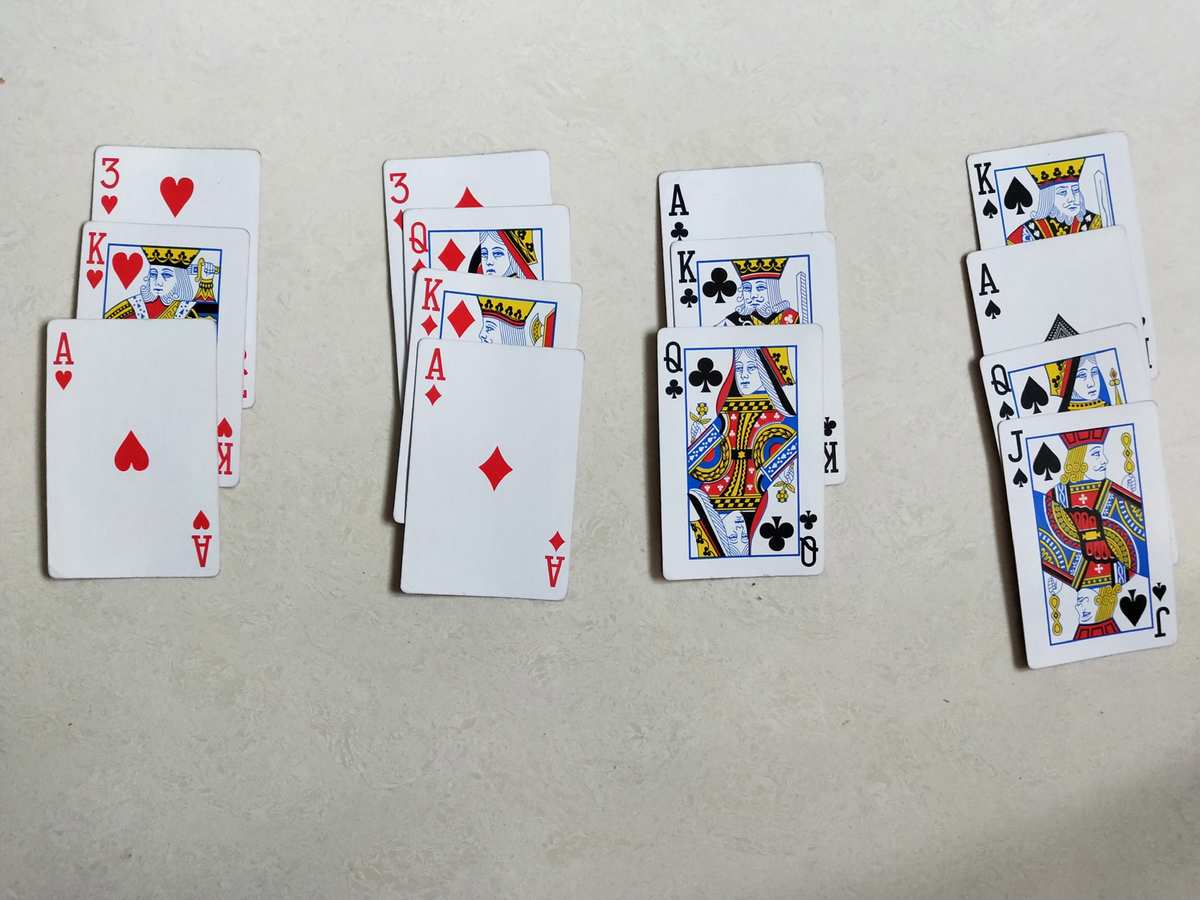 简单手机扑克游戏下载安装_简单的扑克牌游戏玩法_简单扑克牌游戏大全