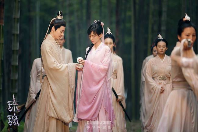 琉璃电视剧免费观看完整版观看_琉璃电视剧在线观看免费版_花琉璃轶闻电视剧在线免费观看