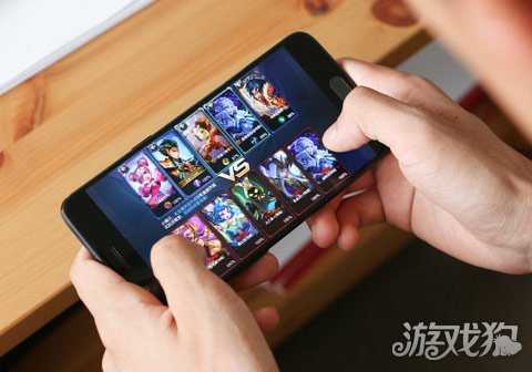 两千元手机炫酷游戏手机_炫酷的手机游戏_超炫的手机游戏