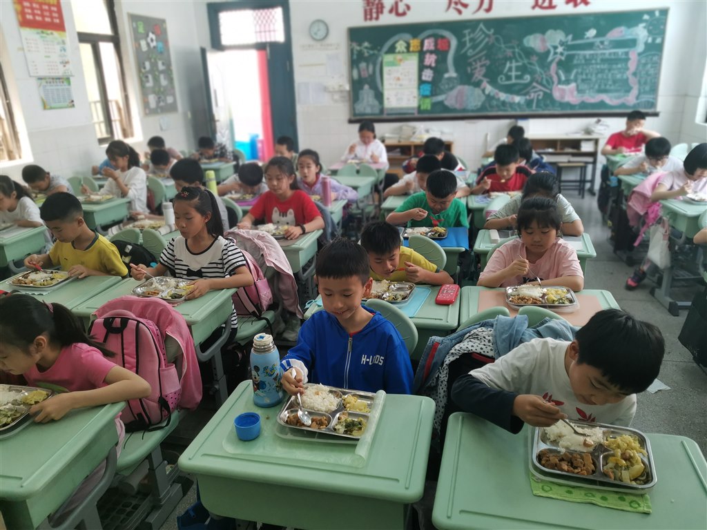 2022年3月27日_2024年是不是闰月年_那年有润月年