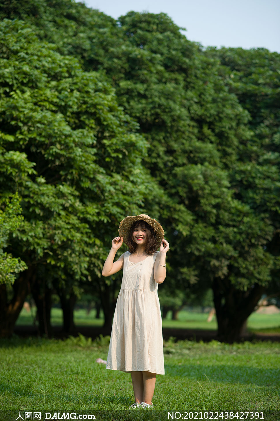 美女游戏手机摄影_摄影美女手机游戏软件_模拟摄影游戏