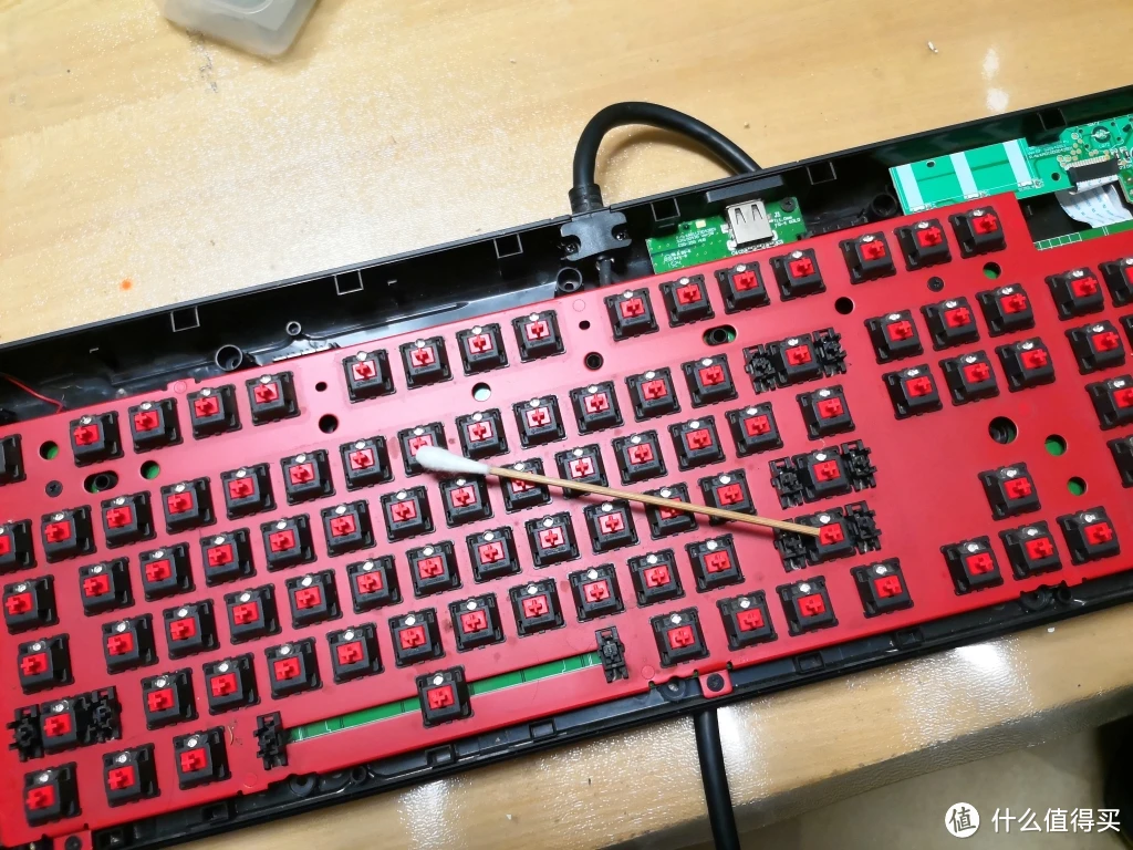 清洗键盘机械硬盘视频_机械键盘清洗最简单的方法_机械键盘怎么清洗