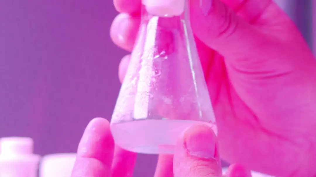 塔吊手柄上的按钮_可以开塔吊的手机游戏手柄_塔吊能玩手机吗