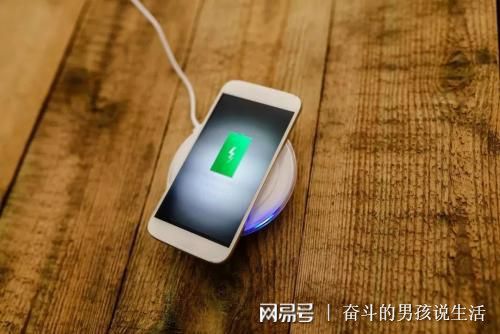 游戏手机能看视频吗_怎么看游戏版本手机_版本手机看游戏怎么看